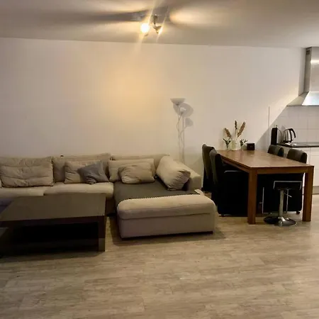아파트 Long Term - Beautiful Center Free Parking *