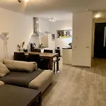 Long Term - Beautiful Center Free Parking