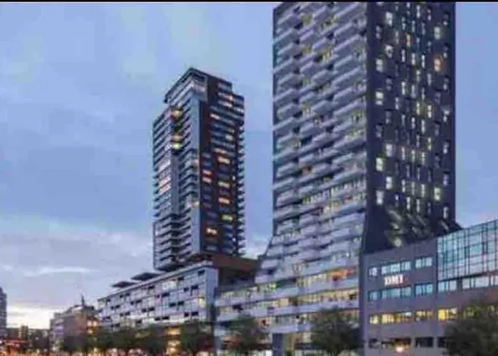 Long Term - Beautiful Center Free Parking